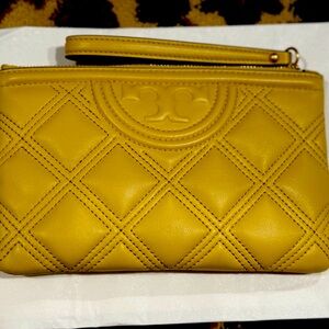 Brand new Tory Burch soft wristlet